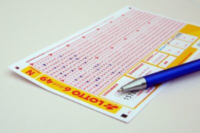 Lotto spielen oder in Aktien investieren?